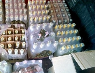 Житель Гулистона пытался доставить из Душанбе в Канибадам партию без акцизной водки