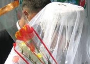 В Узбекистане могут запретить родственные браки
