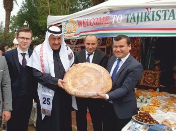 Таджикистан представили на выставке «Кувейтский рынок»