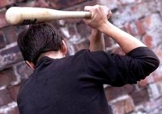 На юге Таджикистана мужчина до смерти забил жену черенком для лопаты