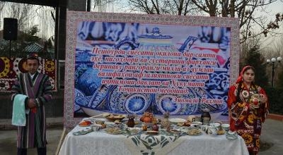 Районы Шохмансур и Мургаб признаны лучшими оформителями дастархана