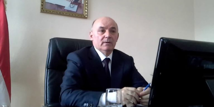 Глава налогового комитета посетовал на снижение налоговых выплат мобильных компаний