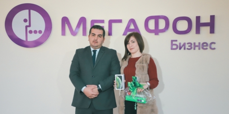 «МегаФон Таджикистан» подарил iPhone XS за любовь к Худжанду