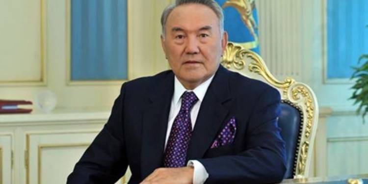 Нурсултан Назарбаев уходит с поста президента Казахстана