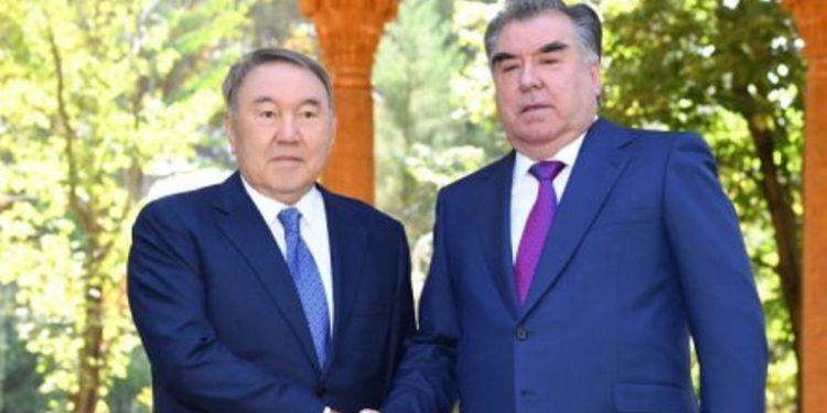 Э.Рахмон высоко оценил вклад Н.Назарбаева в развитии таджикско-казахстанских отношений