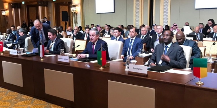 Глава МИД Таджикистана принял участие в заседании СМИД ОИС в Абу Даби