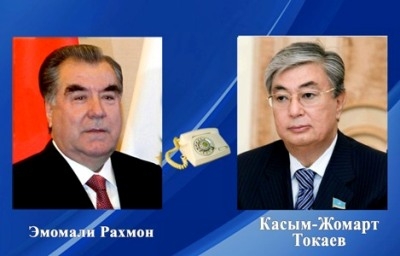 Эмомали Рахмон провел телефонный разговор с президентом Казахстана