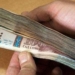 Специалист комитета земельного управления Спитамена подозревается в получении взятки