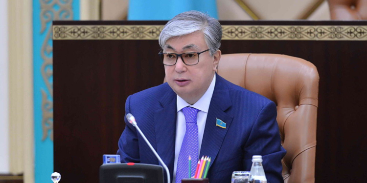 Токаев официально вступил в должность президента Казахстана