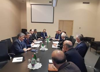 Вопрос увеличения транзитных перевозок таджикских грузов через Азербайджан обсужден в Баку