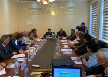 На старт первенства Таджикистана по футболу среди девушек выйдут 10 команд