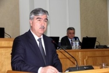 Парламент одобрил поправки в госбюджет на текущий год