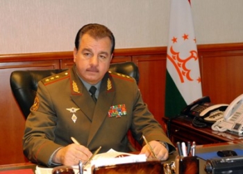 Глава Минобороны Таджикистана находится в Пакистане с официальным визитом