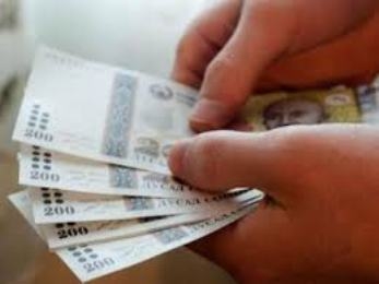 В Турсунзаде оштрафовали артиста, выступившего на свадьбе без договора