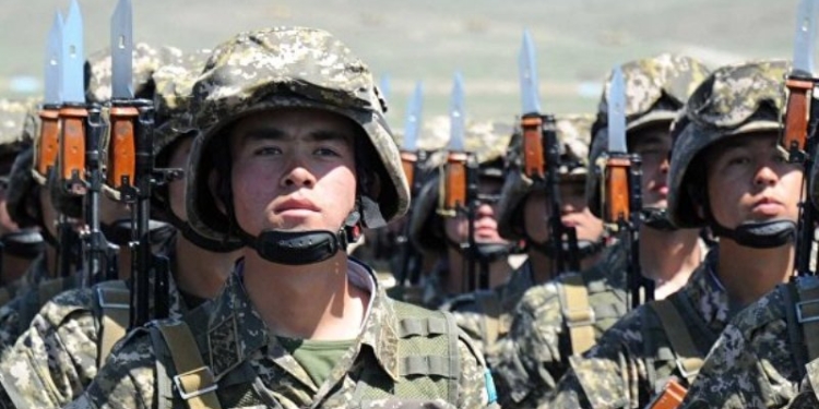 На полигоне Фахрабад прошли таджикско-казахстанские антитеррористические учения