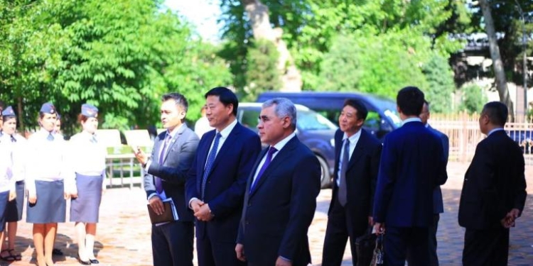 Полиция Нанкина оказала техническую помощь милиции Душанбе