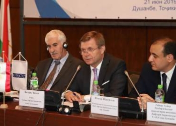 Вопросы саморегулирования СМИ в Таджикистане обсудили в Душанбе