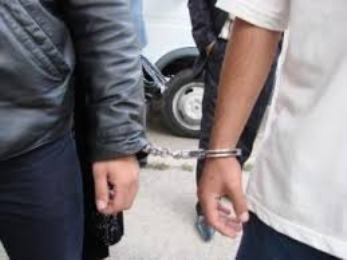 В медицинский за $5 тыс. В Душанбе задержаны двое предполагаемых мошенников