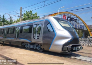 Китай успешно испытал поезда метро нового поколения