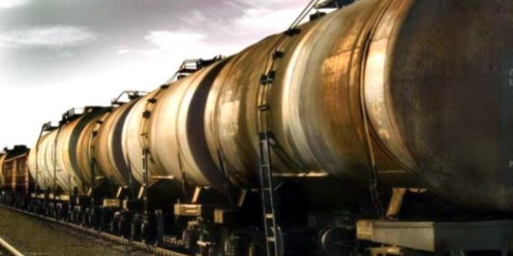 Таджикистан импортировал свыше 206 тыс. тонн нефтепродуктов