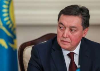 Премьер-министр Казахстана посетит Таджикистан
