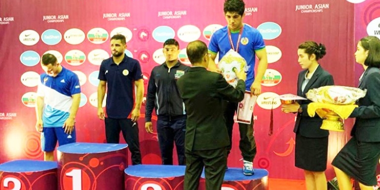 Таджикский борец завоевал «бронзу» на борцовском чемпионате Азии в Таиланде