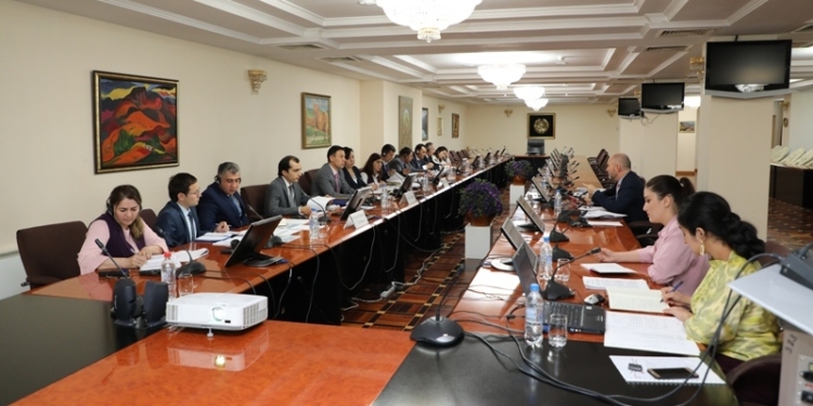 Вопросы подготовки независимого кредитного рейтинга Таджикистана обсуждены в Душанбе