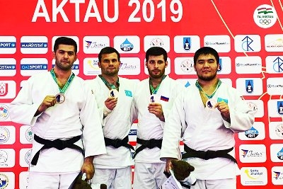 Саиджалол Саидов завоевал «серебро» на Кубке Азии по дзюдо в Казахстане