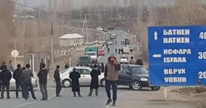 В Баткене проходят переговоры вице-премьер-министров Таджикистана и Кыргызстана