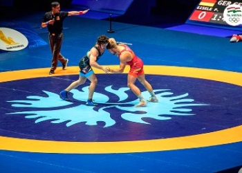 Два таджикских борца выступят на чемпионате мира по борьбе среди молодежи в Таллине