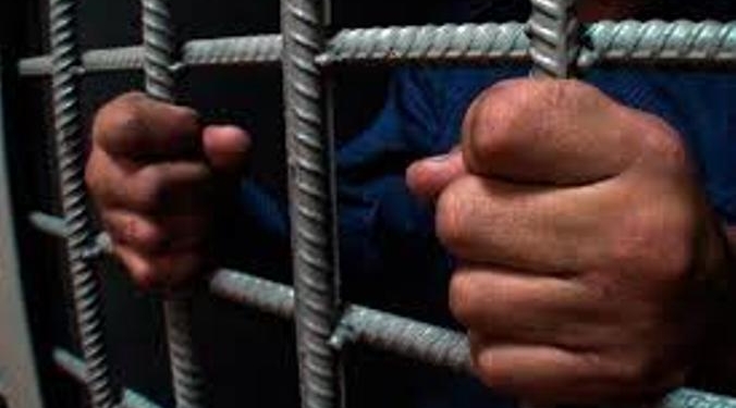 Житель Канибадама осужден на 11 лет за убийство супруги