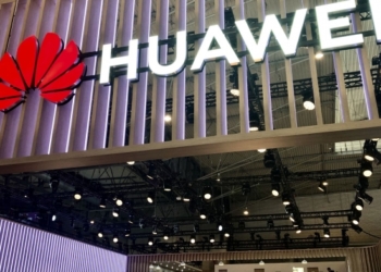 Доходы Huawei выросли на 23%
