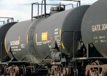 Таджикистан произвел 13,2 тыс. тонн нефти, а импортировал около 273  тыс. тонн ГСМ