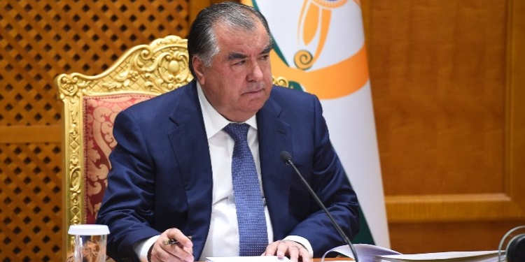 Президент поручил принять меры для профилактики ожирения
