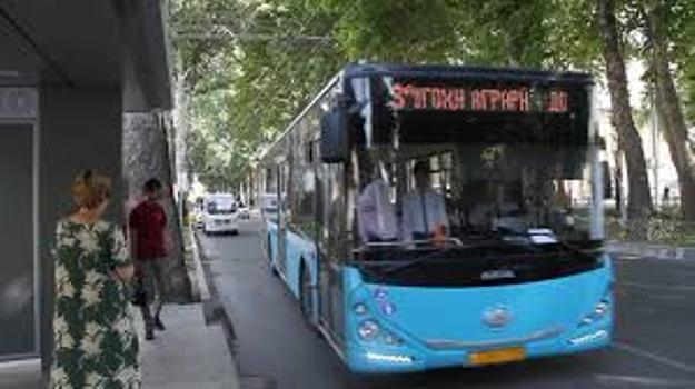 В Душанбе запускают новый автобусный маршрут