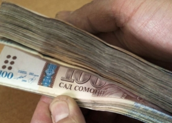 Директор государственного лицея для одаренных детей Худжанда подозревается в растрате