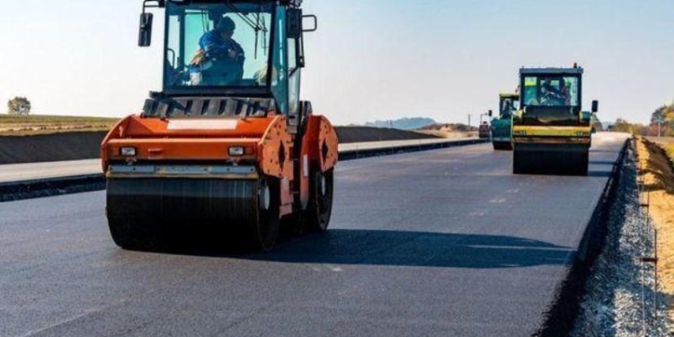 В Хатлоне реализуются 6 транспортных проектов на сумму около $310 млн.