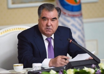Президент уволил еще одного судью