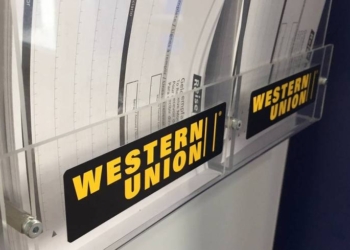 Western Union и Contact приостановили переводы в Таджикистан