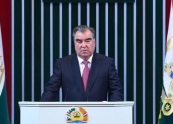 Президент поручил обеспечивать рост экономики Таджикистана на уровне 7-8%