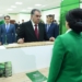 Эмомали Рахмон открыл  новое здание Амонатбанка.Фото: пресс-служба президента РТ