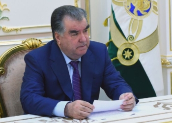 Президент поручил исключить возможность проникновения коронавируса в Таджикистан