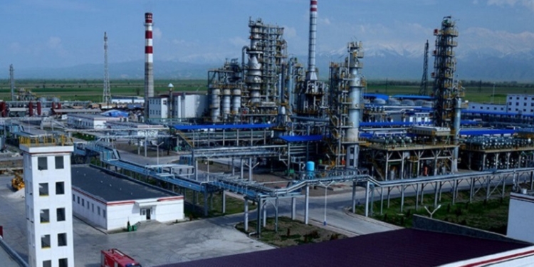 Нефтеперерабатывающий завод в Дангаре готов к эксплуатации