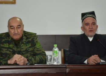 Глава Совета улемов: Идеологи терроризма и экстремизма подталкивают людей к бездне