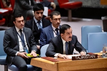 Постпред Таджикистана при ООН призвал к мирному урегулированию конфликта на Ближнем Востоке
