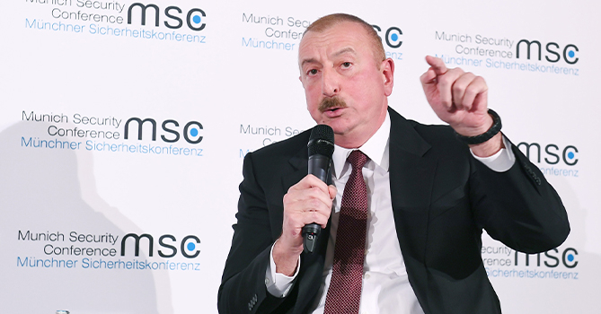 Алиев-Пашинян — «поединок», после которого Пашинян оказался в «глубоком нокауте»