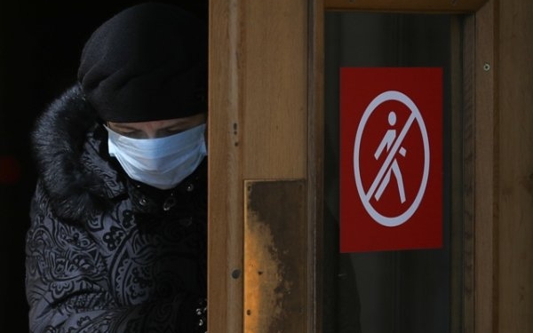 Узбекистанцам запретили собираться больше трех человек в общественных местах