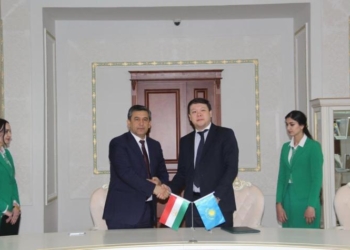 ЭСК «KazakhExport» подписал соглашения с ГСБ «Амотанбанк» и ЗАО «Спитамен Банк»