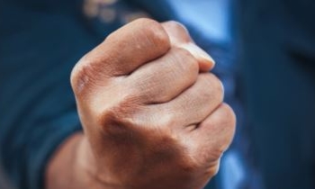 Драка между группой молодых людей в Душанбе завершилась поножовщиной