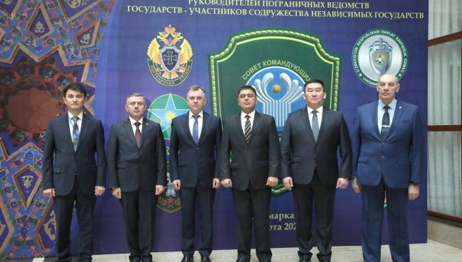 Командующий погранвойск Таджикистана встретился в Самарканде с коллегами по СНГ